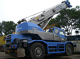 ให้เช่าRough Terrain Crane 50 ton Model : TADANO TR500M
